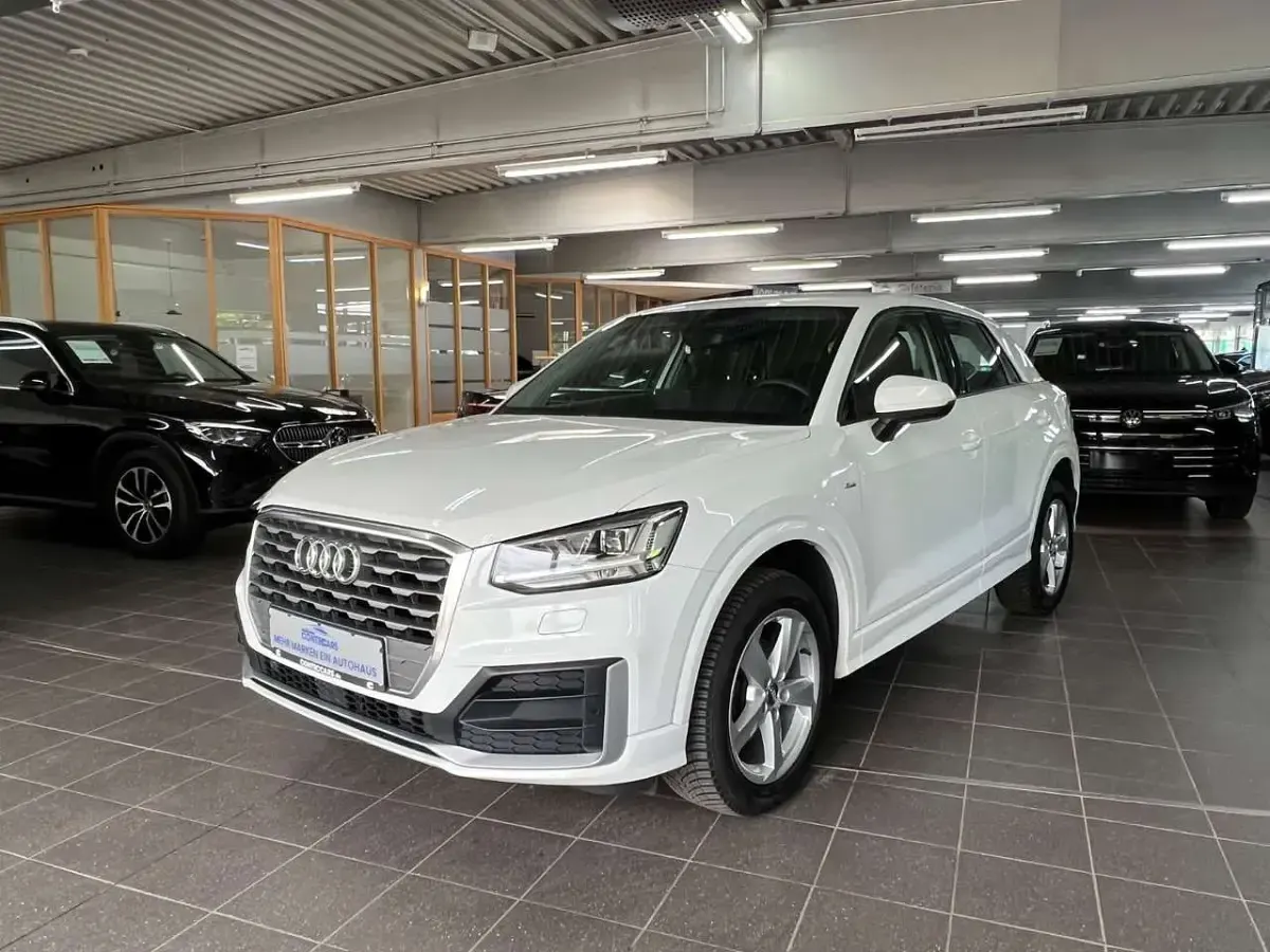 Gebraucht Audi Q2 S-Line 116 PS (85 kW) 2019 Ibisweiss SUV