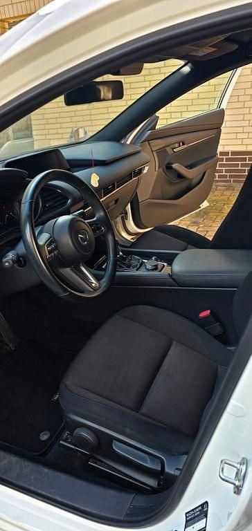 Gebraucht Mazda 3 Selection 122 PS (89 kW) 2019 Weiß Limousine