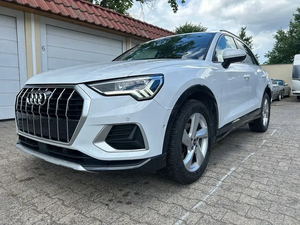Gebraucht Audi Q3 Advanced 150 PS (110 kW) 2021 Weiß SUV