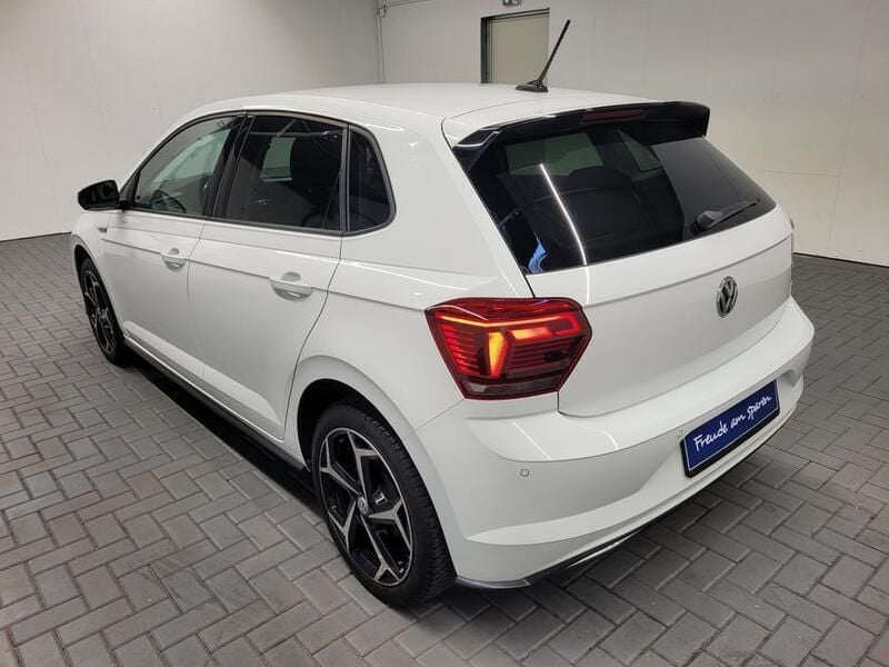 Gebraucht VW Polo Highline 95 PS (69 kW) 2019 Weiß (purweiss) Kleinwagen