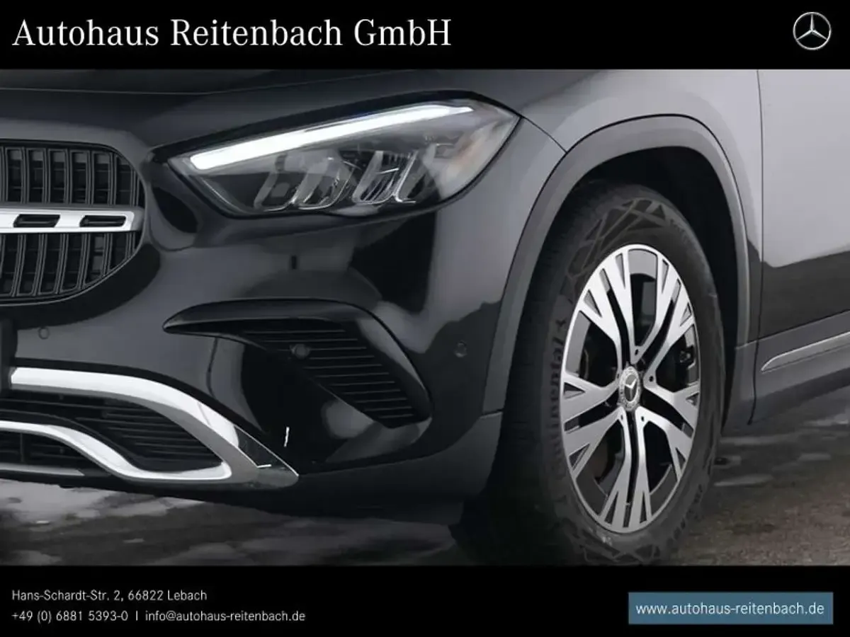 Gebraucht Mercedes GLA180 Progressive 136 PS (100 kW) 2025 Schwarz SUV
