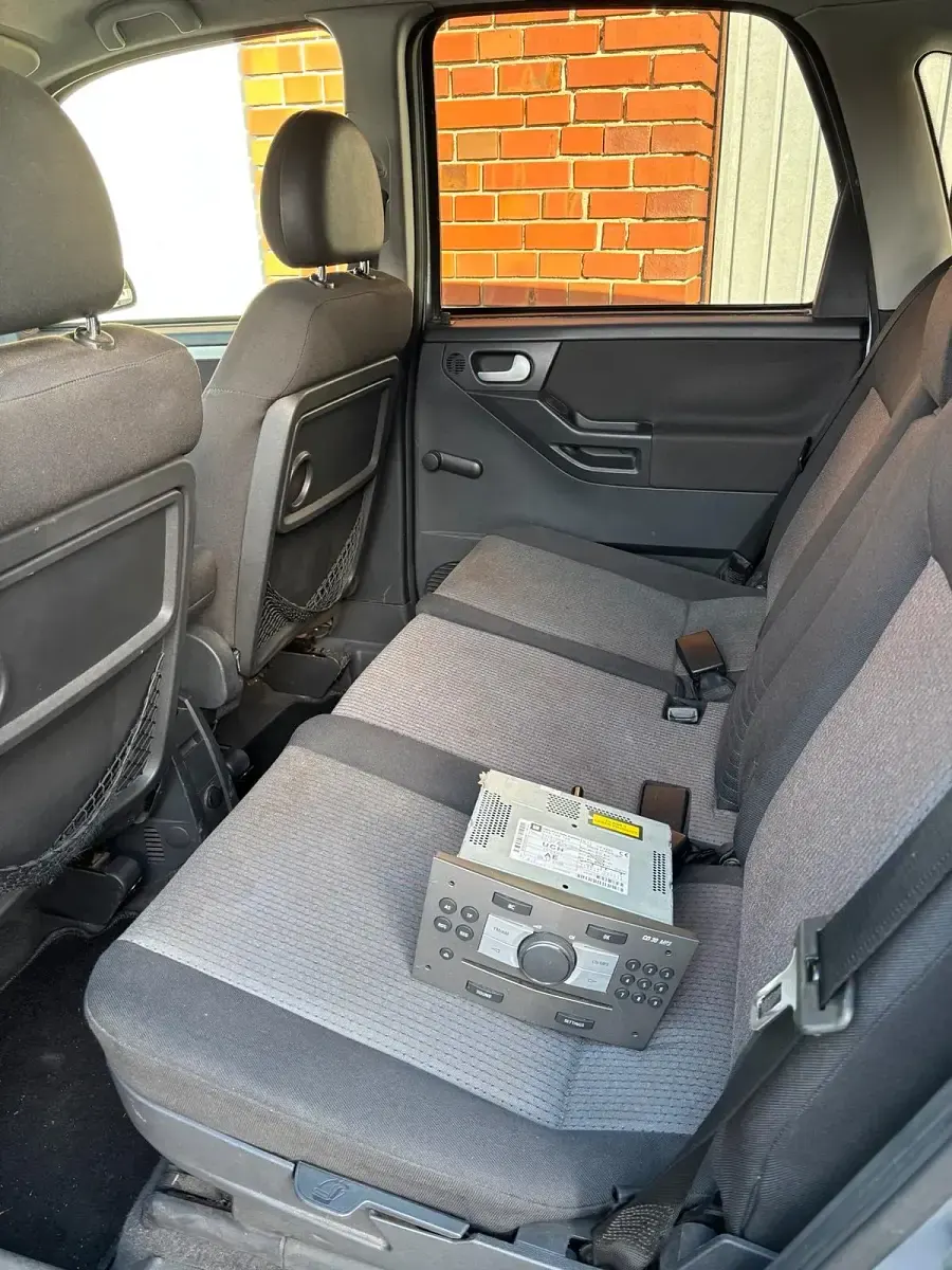 Gebraucht Opel Meriva 101 PS (74 kW) 2004 Grau Van / Kleinbus
