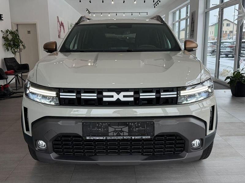 Neu Dacia Duster Extreme 131 PS (96 kW) 2025 Beige SUV