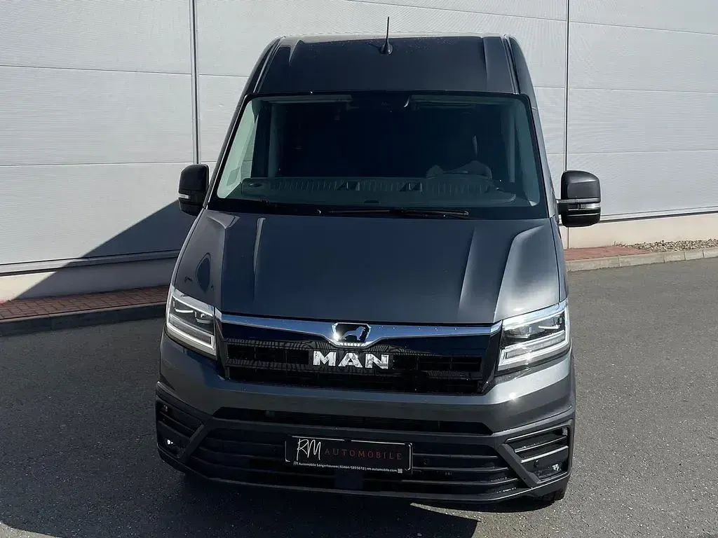 Neu MAN TGE 177 PS (130 kW) 2026 Grau Van