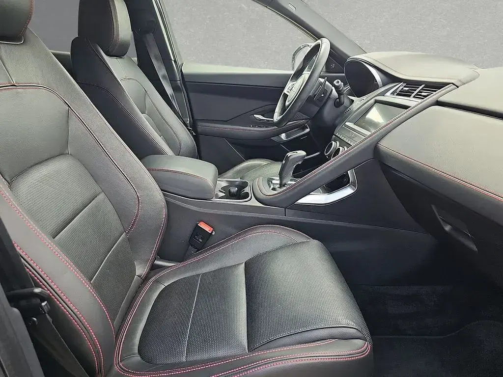 Gebraucht Jaguar E-Pace Chequered Flag 252 PS (185 kW) 2020 Grau SUV