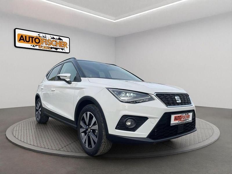 White candy Gebraucht 2020 Seat Arona Style SUV | 16.900 € (Fairer Preis) - Bild 1/4