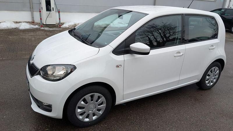 Gebraucht Skoda Citigo Cool Edition 75 PS (55 kW) 2019 Weiß Kleinwagen