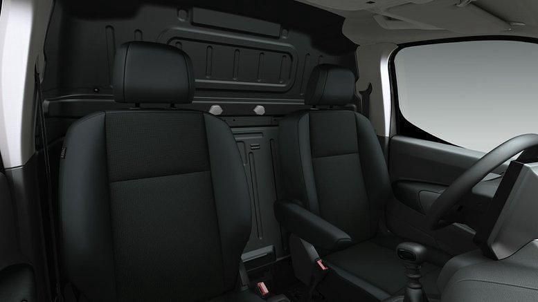 Neu Opel Combo 102 PS (75 kW) 2026 Kaolin weiß Van