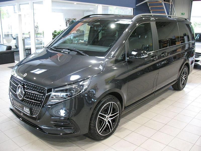 Graphitgrau metallic Gebraucht 2025 Mercedes V300 Avantgarde Van / Kleinbus | 84.990 € - Bild 1/4