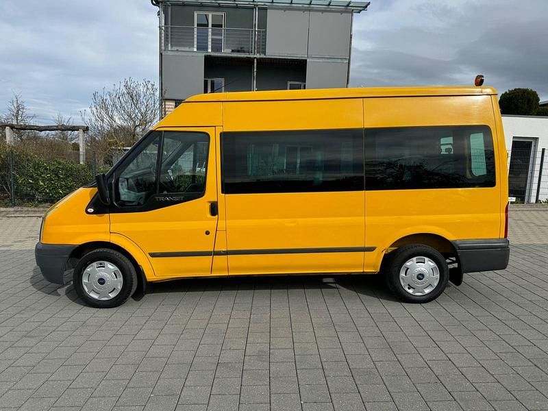 Usado Ford Transit 86 CV (63 kW) 2010 Amarillo Familiar