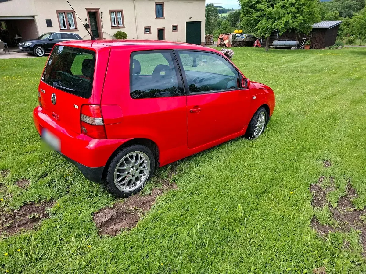 Gebraucht VW Lupo 61 PS (44 kW) 2000 Rot Kleinwagen