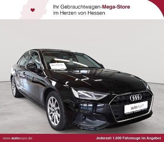 Brillantschwarz Gebraucht 2021 Audi A4 Ambiente Limousine | 18.790 € (Superpreis) - Bild 1/4