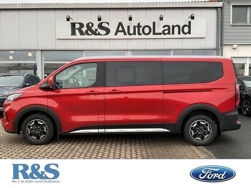 Gebraucht Ford Tourneo Active 170 PS (125 kW) 2025 Rot Van / Kleinbus