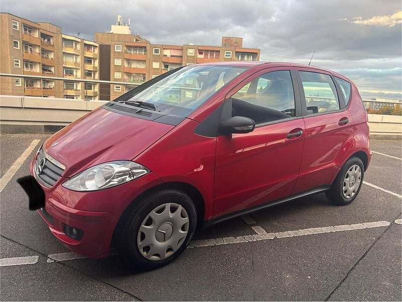 Rot Gebraucht 2005 Mercedes A170 Kleinwagen | 2.000 € (Guter Preis) - Bild 1/4
