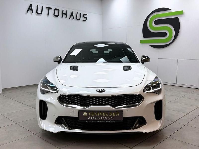 Gebraucht Kia Stinger GT-Line 200 PS (147 kW) 2018 Weiß Kleinwagen