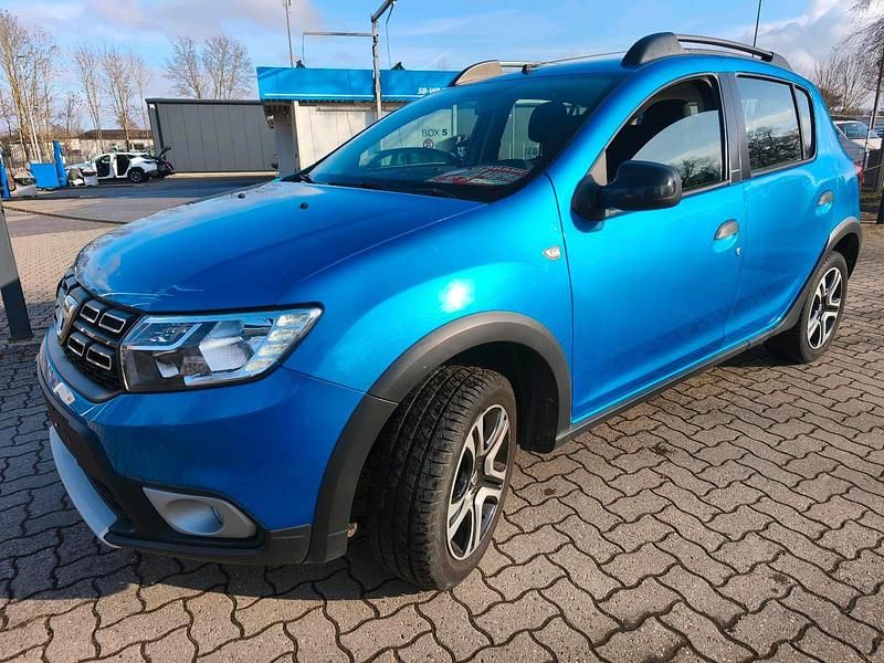 Gebraucht Dacia Sandero Stepway 90 PS (66 kW) 2018 Blau SUV