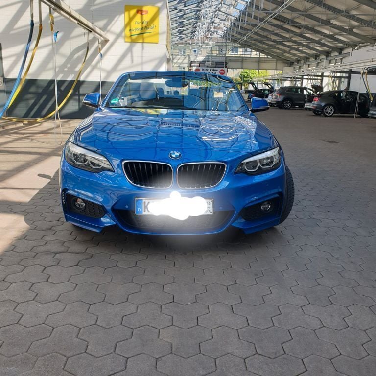 Blau Gebraucht 2019 BMW 220 M Sport Cabrio | 23.900 € (Superpreis) - Bild 1/4