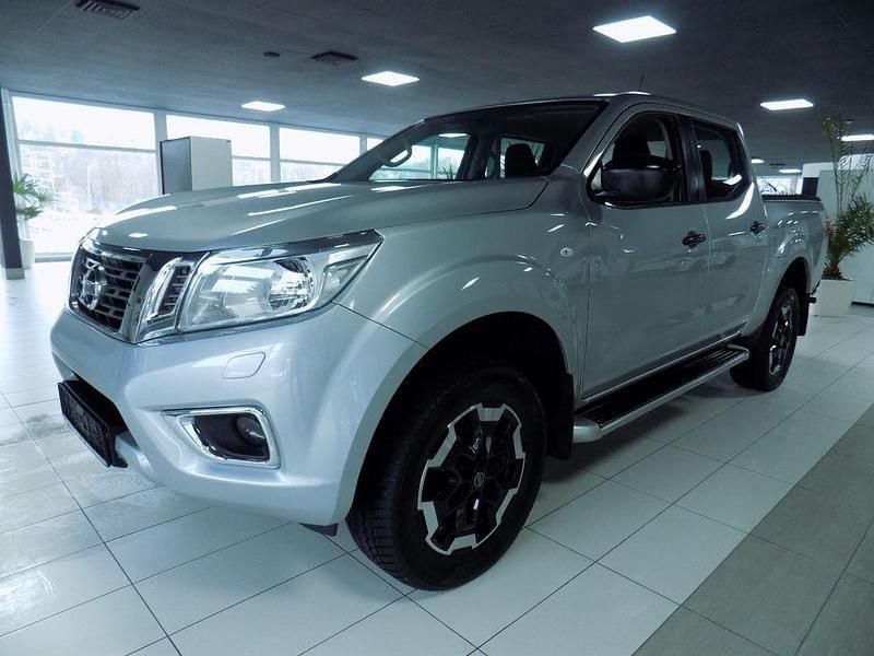 Grau Gebraucht 2022 Nissan Navara Acenta Abholung | 31.990 € (Fairer Preis) - Bild 1/4