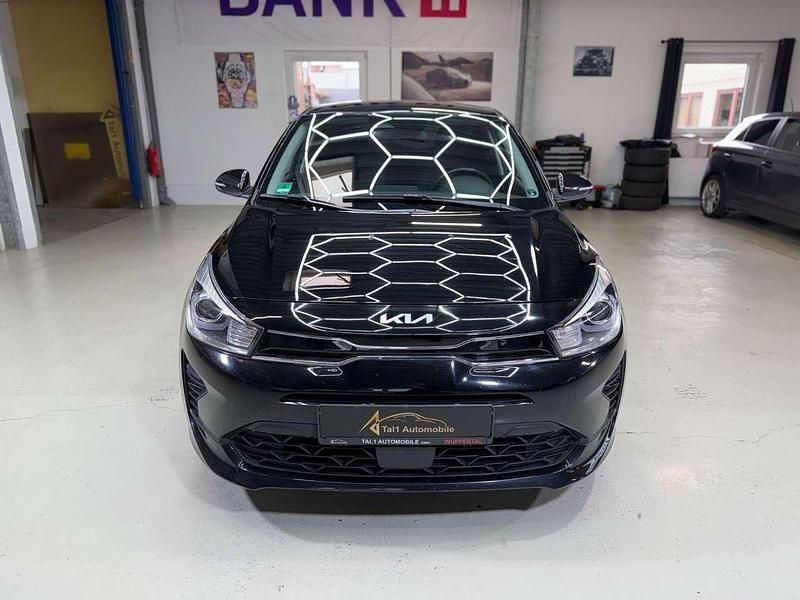 Gebraucht Kia Rio Vision 101 PS (74 kW) 2023 Schwarz Limousine