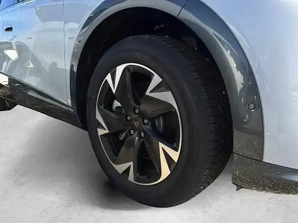 Neu Cupra Tavascan 210 kW (286 PS) 2026 Braun SUV