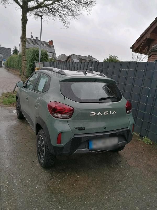Gebraucht Dacia Spring 33 kW (45 PS) 2023 Grün Kleinwagen