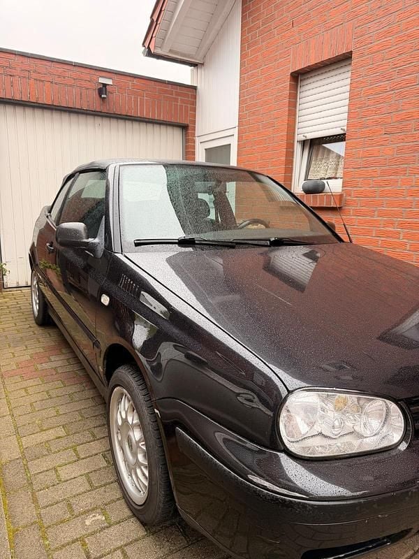 Gebraucht VW Golf Cabriolet 75 PS (55 kW) 2000 Schwarz Cabrio