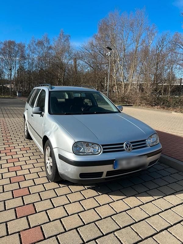 Gebraucht VW Golf IV 105 PS (77 kW) 2001 Silber Kombi