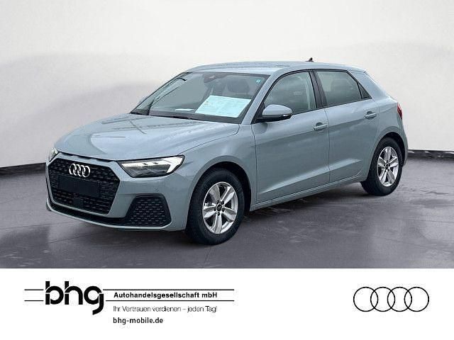 Grau Neu 2025 Audi A1 Sportback Advanced Kleinwagen | 22.223 € (Superpreis) - Bild 1/4