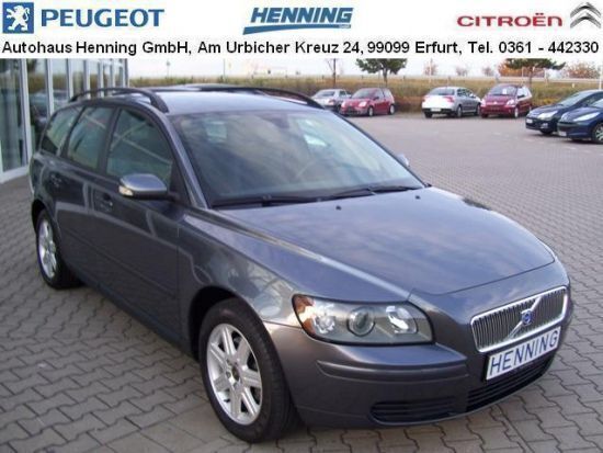 Gebraucht Volvo V50 Kinetic 140 PS (102 kW) 2004 Grau metallic Kombi