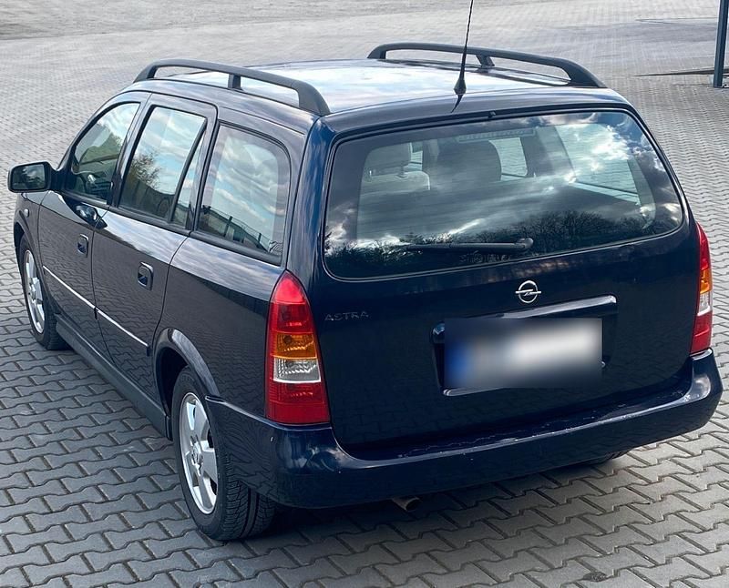Gebraucht Opel Astra Elegance 125 PS (91 kW) 2003 Blau Kombi