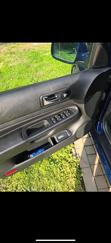 Gebraucht VW Golf IV 101 PS (74 kW) 2001 Blau Kleinwagen