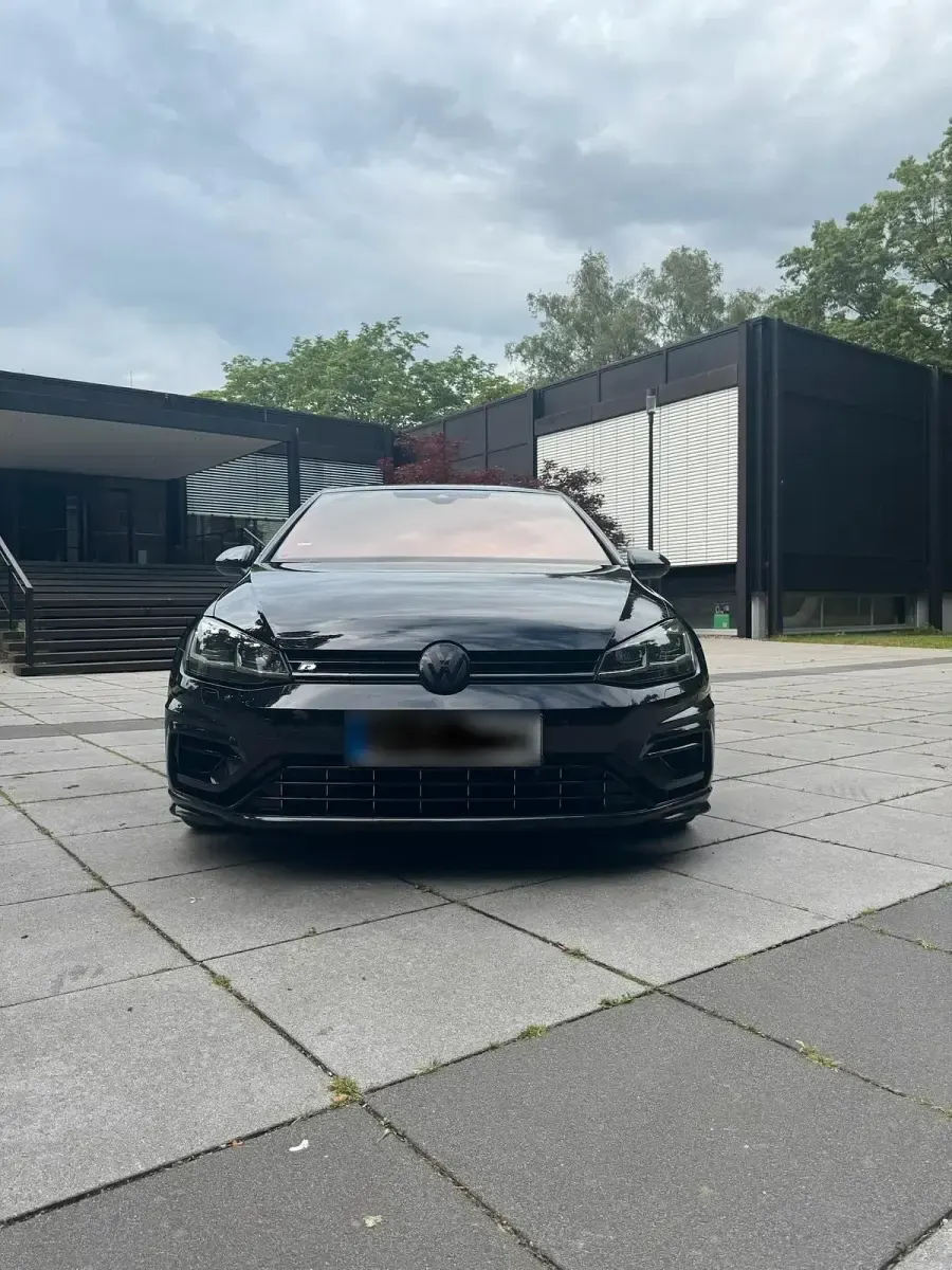 Gebraucht VW Golf VII R 310 PS (228 kW) 2018 Schwarz Limousine