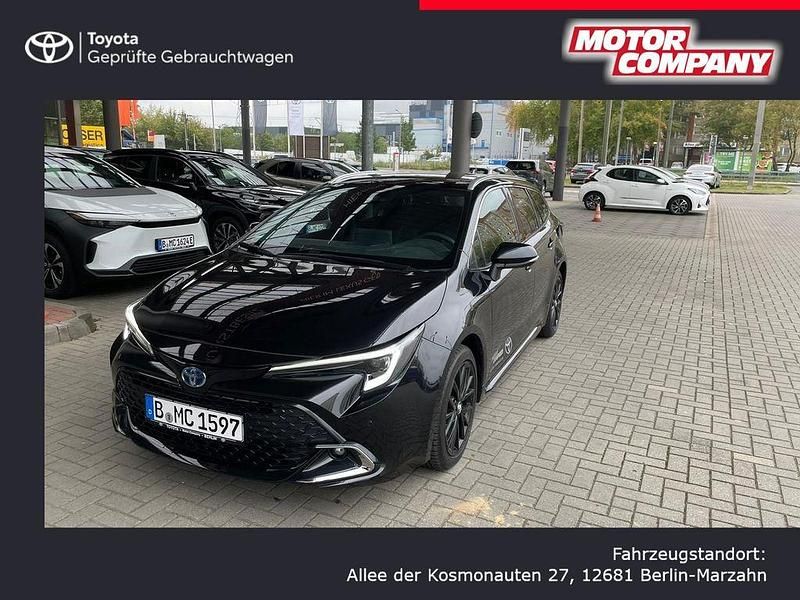 Schwarz Gebraucht 2025 Toyota Corolla Team Limousine | 34.990 € (Teuer) - Bild 1/4