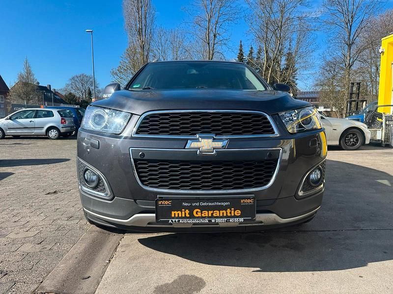 Gebraucht Chevrolet Captiva 184 PS (135 kW) 2014 Grau SUV