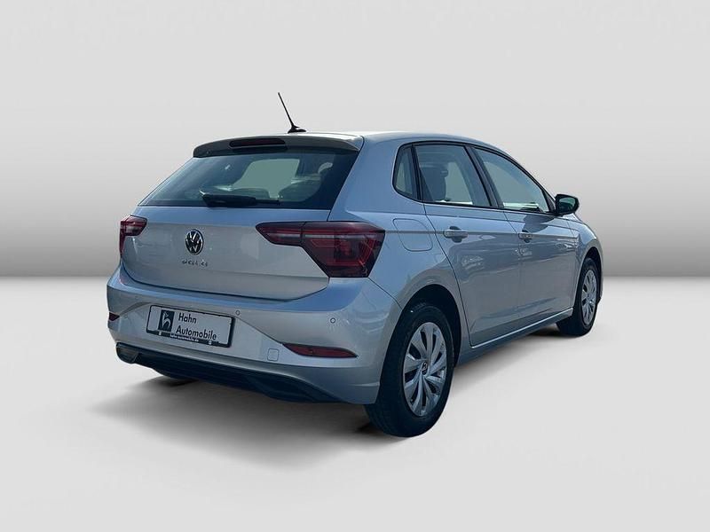 Gebraucht VW Polo Style 95 PS (69 kW) 2022 Reflexsilber metallic Kleinwagen