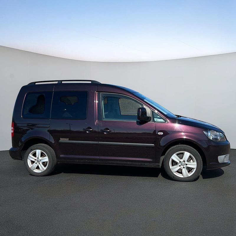 Gebraucht VW Caddy 140 PS (102 kW) 2011 Violet Van / Kleinbus