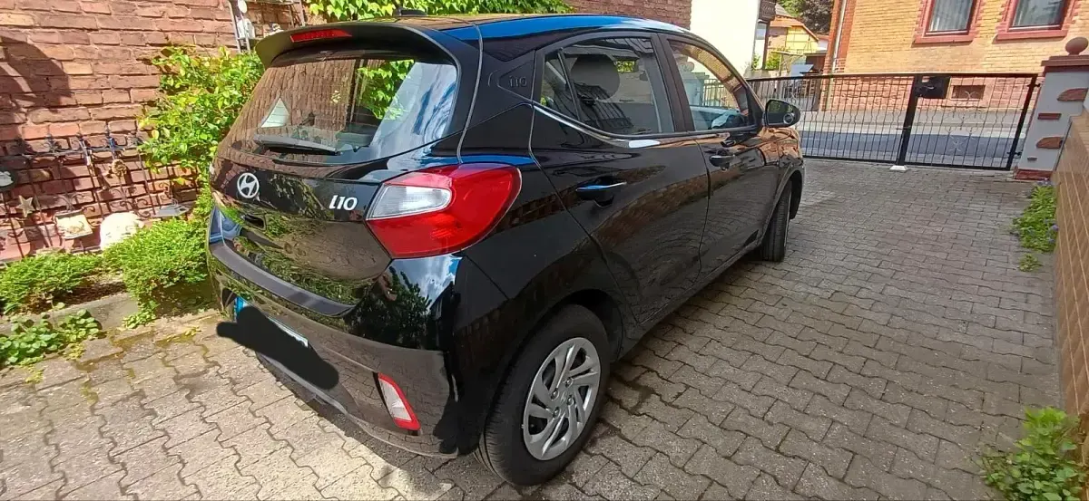 Usata Hyundai i10 63 CV (46 kW) 2024 Nero Utilitaria