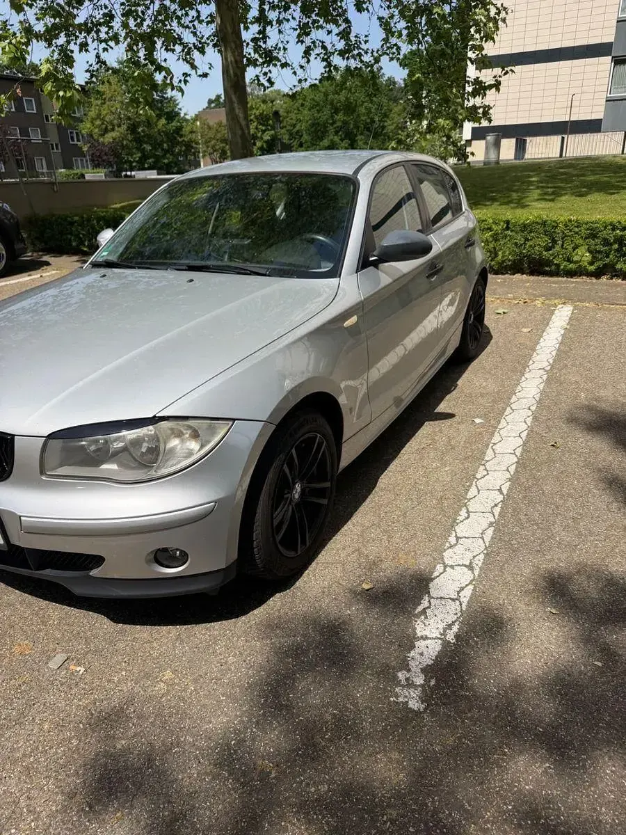 Gebraucht BMW 116 116 PS (85 kW) 2006 Silber Kleinwagen
