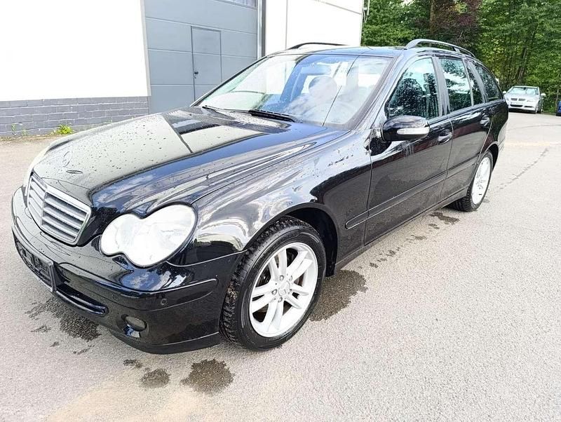 Schwarz Gebraucht 2007 Mercedes C180 Kombi | 4.990 € (Fairer Preis) - Bild 1/4