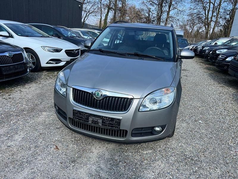 Gebraucht Skoda Fabia Ambiente 69 PS (50 kW) 2009 Beige Kombi
