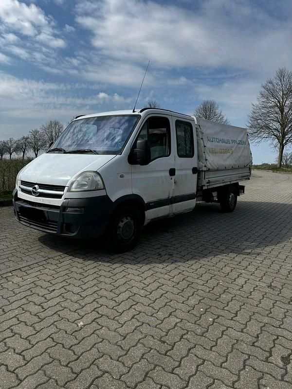 Second-hand Opel Movano 2005 Monovolum