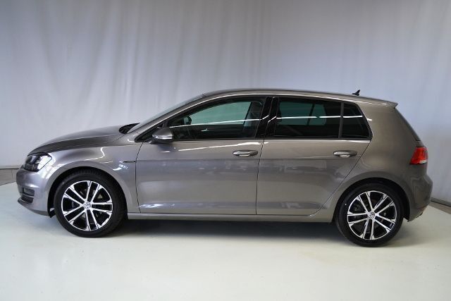 Gebraucht VW Golf VII LOUNGE 150 PS (110 kW) 2016 Grau metallic Limousine