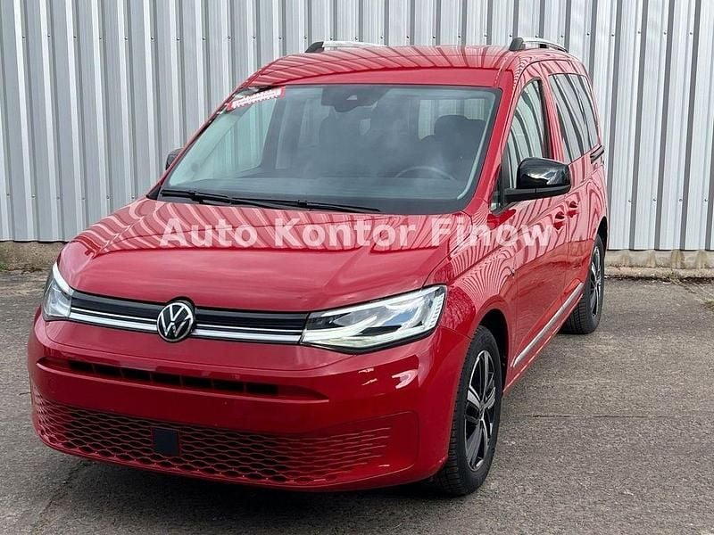 Gebraucht VW Caddy Style 122 PS (89 kW) 2024 Kirschrot Van / Kleinbus