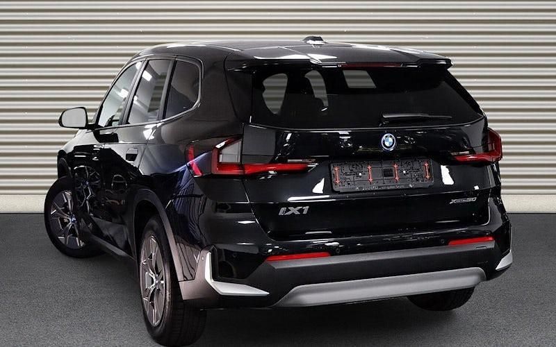 Gebraucht BMW iX1 Performance 230 kW (313 PS) 2023 Schwarz SUV