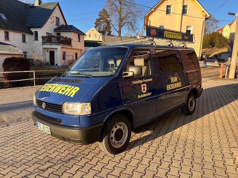 Gebraucht VW T4 77 PS (56 kW) 1995 Blau Van