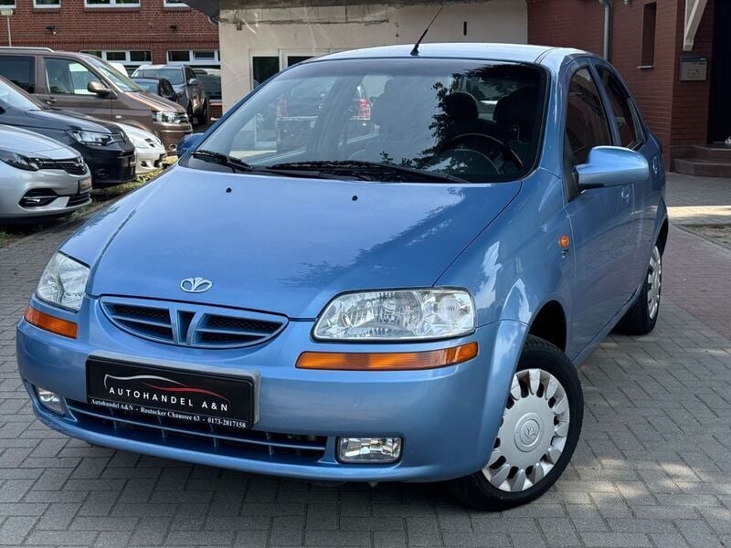 Blau Gebraucht 2004 Chevrolet Kalos SX Limousine | 2.999 € (Teuer) - Bild 1/4
