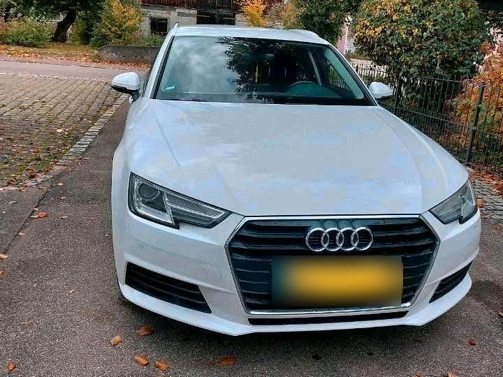 Gebraucht Audi A4 150 PS (110 kW) 2017 Weiß Kombi