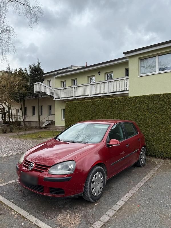 Gebraucht VW Golf IV 75 PS (55 kW) 2004 Rot Limousine