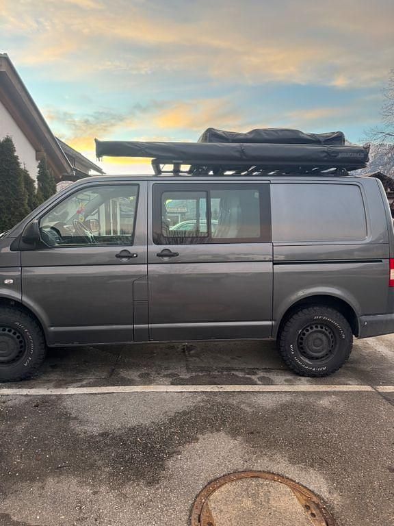 Gebraucht VW Transporter 140 PS (102 kW) 2014 Grau Van