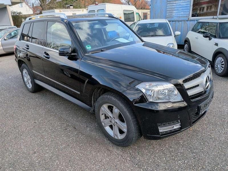 Gebraucht Mercedes GLK350 224 PS (164 kW) 2010 Obsidianschwarz  metalliclack SUV